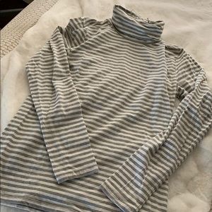 Gap long sleeved turtle neck